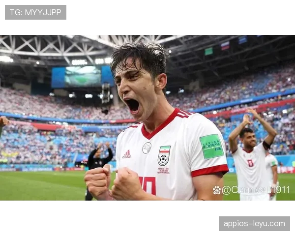 足坛新生力量亮相：青年球员成绩引发热议