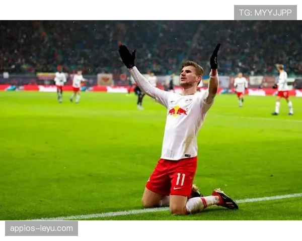 霍村防线固若金汤，球队重返胜轨展现争冠雄心