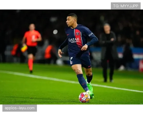 姆巴佩再建奇功,助球队重燃法甲争冠希望,续写传奇新篇章 姆巴佩再建奇功,助球队重燃法甲争冠希望,续写传奇新篇章