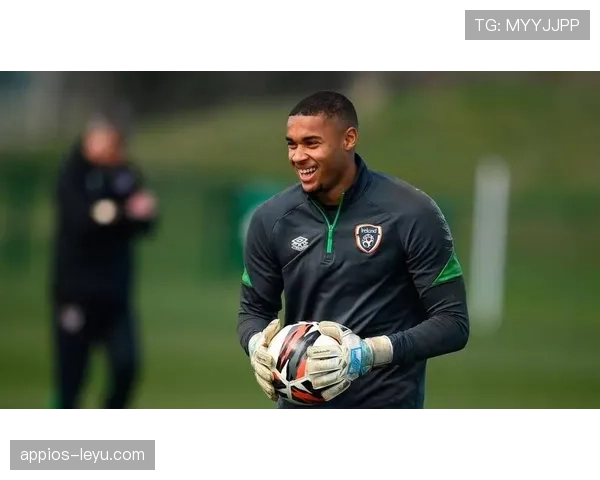 南安普顿青训再添新星,未来潜力备受瞩目 南安普顿青训再添新星,未来潜力备受瞩目