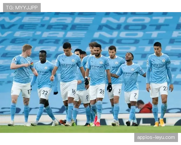 莱斯特城主场迎战曼城，英超榜首之争点燃战火