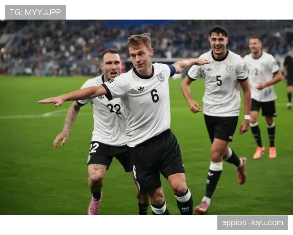 基米希世界波破门助球队逆转，精彩表现引爆全场欢呼