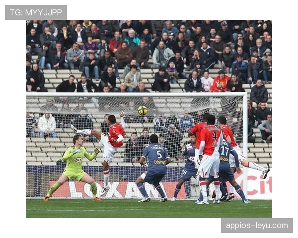 法甲新赛季赛程公布，豪门强强对话引爆焦点，升班新军蓄势挑战