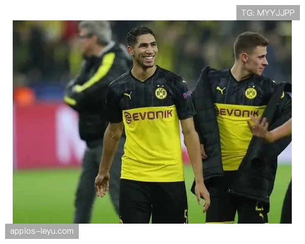 阿什拉夫·哈基米最新动态：媒体报道聚焦其场上表现与转会传闻